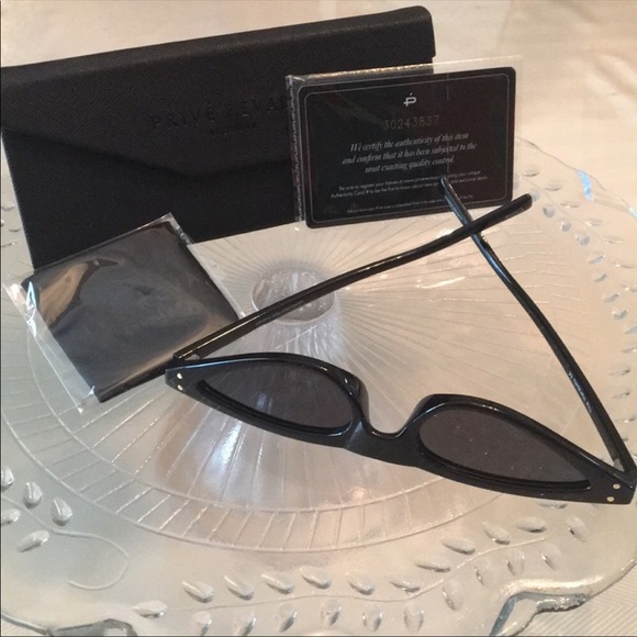 🆕Prive Revaux - Picture 2 of 2